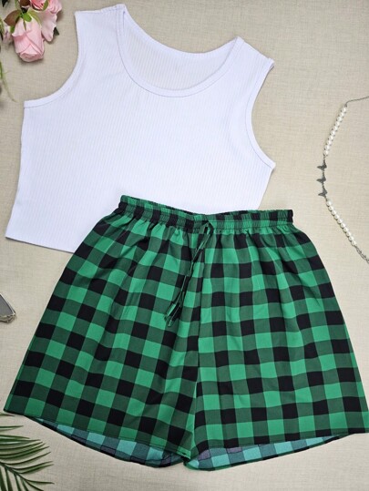 Conjunto Feminino Plus Size G1 – Cropped Canelado + Short Xadrez