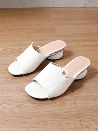 女士时尚夏季新款白色高跟凉鞋，女士粗跟中跟穆勒凉鞋