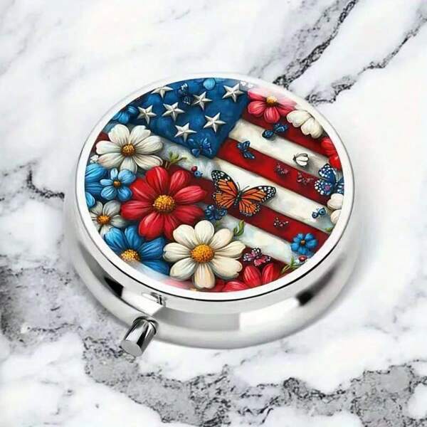 1 stuks pillendoos met 3 compartimenten en de Amerikaanse vlag - rood, wit, blauw, met vlinder- en lieveheersbeestjesontwerp, compacte ronde mini-medicijncontainer, cadeau met Onafhankelijkheidsdagthema, pillendoosje voor handtas, levendige kleuren, draagbaar reisformaat, onmisbaar voor de feestdagen