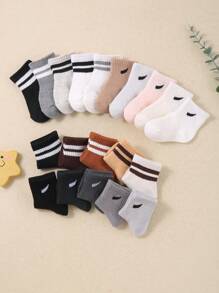 5/10 pares de calcetines elásticos y casuales unisex para bebés, adecuados como calcetines para caminar para niños pequeños. Las aberturas de los calcetines están decoradas con rayas elegantes. Estos calcetines pueden ser usados por bebés niños y niñas de 0 a 3 años de edad. Calcetines para bebés, calcetines para recién nacidos, calcetines para niños pequeños, calcetines para infantes.