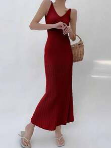 フレンチスタイル Vネック ストラップ ニットワンピース、夏の新作 セクシー ボディコン シルエット ウエストシェイプ 見た目痩せる 絶品ロングワンピース - レッド - チェックする 3