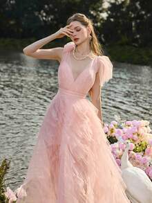 Faeriesty 奢华优雅的薄纱晚礼服，深 V 领和荷叶边袖 - 拖地长礼服，适合庆典、婚礼、舞会和高端派对 - 粉色 - 查看 8