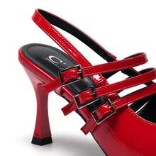 Scarpe con punta affusolata e tacco a molla con tripla fibbia - Eleganti pumps con cinturini per occasioni serali e formali da donna
