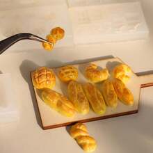 1 Set 16pcs Mini Food Silicone Mold Kit, Suitable For DIY Resin & Clay Craft - Mini Pendant/Decoration Maker, Designs Include Croissant, Macaron And Cream Puff - White - View 2