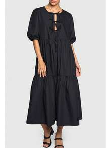 SANSSOUCI TIE FRONT TIERRED POLY COTTON MIDI SKIRT  Plain    Elegant  Casual  Modest    Woven Fabric    Tiered Layer  Tie Front    DRESS  Beach  Home  Baby Shower Party  Daily  Elegant And Casual  Tea Party  Brunch    SPRING SUMMER - 黑色 - 查看 1