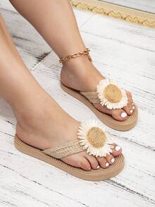 春夏向日葵裝飾寬版夾腳拖鞋（比標準尺寸寬2號），波希米亞風，可愛舒適，透氣，易攜帶且穿脫方便，適合海灘度假、派對、約會或日常室內/戶外穿著。卡其色夾腳拖鞋/度假鞋/沙灘鞋 - 卡其色 - 查看 3