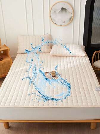 1pc Milky White Base Ditsy Floral Waterproof Mattress Pad, Delicate Quilting Crafted For Heat Lock And Contour, Skin-Friendly Breathable Multi-Layer Design, Ideal For Bedroom Decor