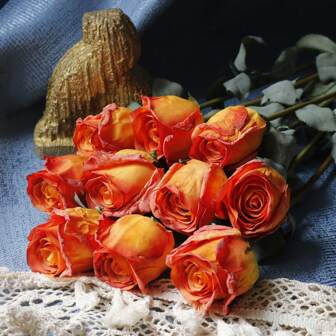 5pcs Elegant Lifelike Roses, Orange Artificial Burnt Edge Rose Flower Branches Romantic Faux Floral Centerpiece For Wedding Dating Anniversary Party Living Room Dining Table Home Decor