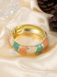 1 Stück Retro minimalistisches Armband aus Zinklegierung, vergoldet, mit buntem Harz-Emaille-Farbblock, breites, flaches, auffälliges Statement-Armband für Frauen, geeignet für Hochzeit, Ostern, Weihnachten, Diwali, Karneval, Nachtclub, Urlaub, Musikfestival, Party, täglichen Boho-Schmuck, Geschenk für Teenager, Erwachsene, junge Frauen