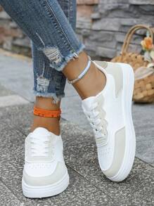 Nuevas zapatillas blancas de moda para mujer, con suela plana gruesa, cordones, transpirables y cómodas zapatillas casuales