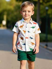2 件套男童夏季短袖恐龙印花衬衫和短裤套装，舒适休闲装
