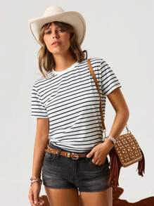 SHEIN LUNE Women's Round Neck Black-And-White Striped Casual Basic T-Shirt For Summer