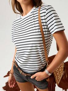 SHEIN LUNE Women's Round Neck Black-And-White Striped Casual Basic T-Shirt For Summer