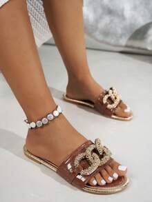 Giày sandal đế bằng hở mũi mùa hè cho nữ có dây xích vàng, thoải mái khi đi biển và dự tiệc - Màu nâu Sô-cô-la - Xem 3