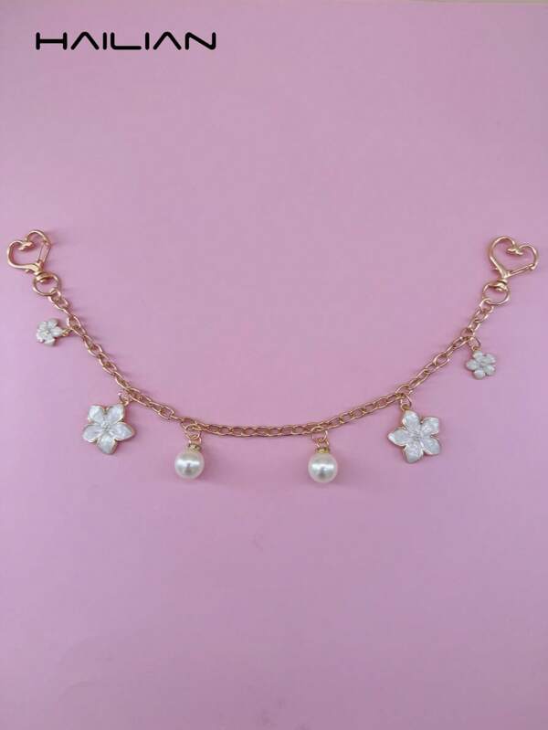 HAILIAN A Bag Pendant Or Bag Chain With Pearls Based On Beautiful Cherry Blossoms Round Pearls And Lovely Cherry Blossoms. It Can Be Used To Decorate Bags Bag Pendants And Birthday Holiday Gifts.