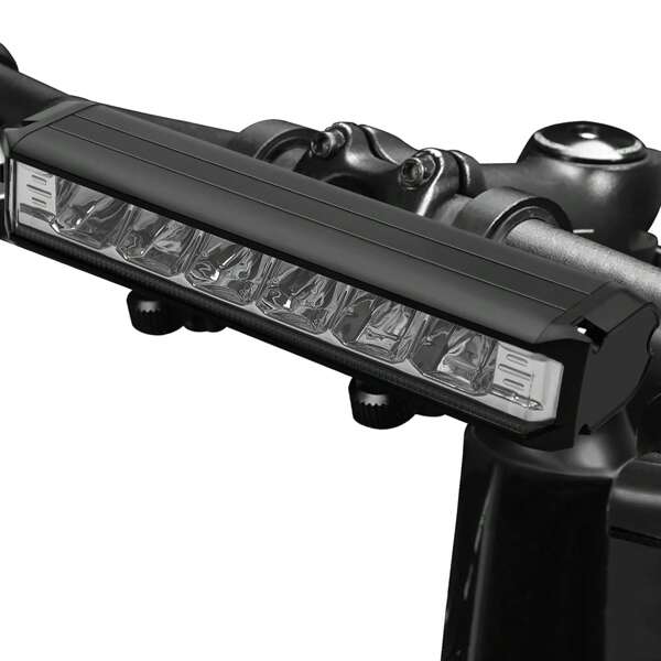 Waterproof High Power Super Bright Bicycle Headlight, Aluminum Alloy USB Charging Bicycle Headlight, Waterproof Flashlight, Equipped With Night Riding Strong Light Flashlight. Suitable For Mountain And Road Riding.