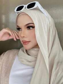FADZOYLE 1 pièce Écharpe de couleur unie, texture satinée lisse et brillante, froissée, châle, enveloppe, hijab long et doux, peut être utilisé comme foulard/bandeau/couvre-plage d'été/sarong/accessoire pour cheveux, convient pour les occasions quotidiennes, les voyages, les mariages, les fêtes, les mariées, les vacances, la prière et le pèlerinage - foulard - Voir 4