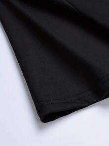 Men's Simple Red Bull Deadpool Graphic Round Neck Short Sleeve Black T-Shirt, Summer - màu đen - Xem 4