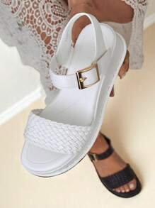 Sandali con zeppa intrecciati di moda raffinata per donna, Fiolle