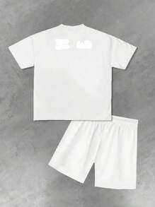 Men's Fashionable Street Style Text Graphic Print Round Neck Short Sleeve T-Shirt & Shorts 2pcs Set