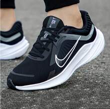 Nike QUEST 5男士耐磨舒適透氣運動跑步鞋 - 黑色 - 查看 3