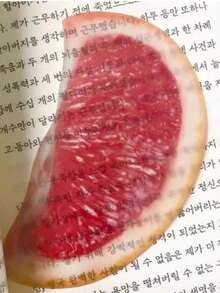 Cute Fruit-Shaped Acrylic Bookmarks, Photo Bookmarks To Fix Books - Multicolor - View 8