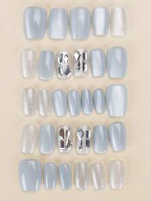 30片短款梯形按压假指甲，清新淡蓝钻，甜美酷炫法式女士美甲贴片，指尖上的新时尚。搭配1片果冻胶和1片搓衣板，适合女性派对、舞会、日常休闲装，可拆卸重复使用 - 彩色 - 查看 5