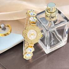 1 pièce Montre-bracelet à cristaux scintillants et cloutée d'étoiles pour femmes, boîtier floral en alliage, montre à quartz haut de gamme de petite taille