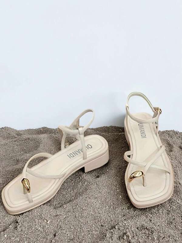 2025 Summer New Toe Loop Roman Sandals For Women, Fairy Style Flat Soft Sole Beach Slippers, INS