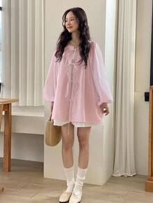 女士宽松多色蝴蝶结领衬衫，配蝴蝶结吊带，春季学生装必备单品 - 淺粉色 - 查看 1