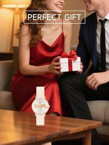 Coach 佩里 (Perry) 女士石英腕表，米色皮革表带，优雅女士标志性马车标志表盘，防水深度 3 ATM/30 米，适合女性