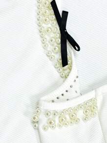 Elegant Round Neck Sleeveless Contrast Color Pearl Bowknot Detail Women Camisole