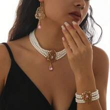 Luxury Vintage Style Pearl Jewelry Set, With Green Gemstone Floral Accents, Necklace, Earrings, Bracelet For Women, Suitable For Formal Occasions Such As Parties, Holidays, Weddings