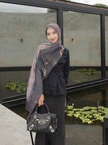1 pièce Foulard imprimé de peinture à l'aquarelle, style bohème Foulard musulman femme imprimé marbré doré, foulard en mousseline de mode léger, convient pour abaya, toutes saisons