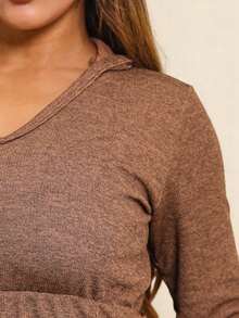 Monochromatic Ribbed Fabric Set Of Ballerina Flare Pants And Hooded Gown With Lanzinha Print Hat Airport LookREF: B268 - Lạc đà - Xem 5