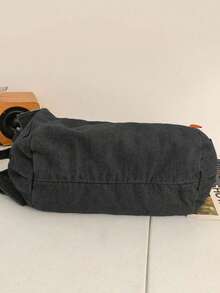 1 件男士大容量多口袋斜挎包 - 男女通用包情侣包，纯色帆布斜挎包，帆布斜挎包，大容量单肩包，多口袋挎包，旅行单肩包，学生斜挎包，黑色帆布包，休闲工作包，户外单肩包，学校学院包