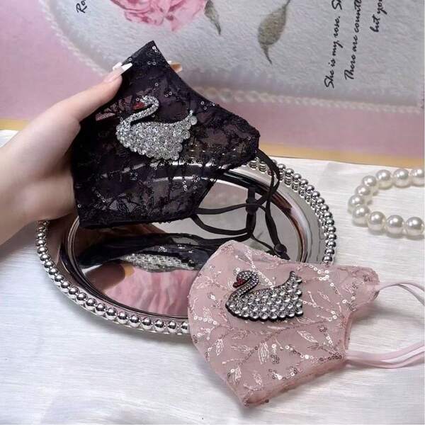 Disney 2025 New Summer Handcrafted Rhinestone Swan Pattern Decorated Mesh Mask For Women