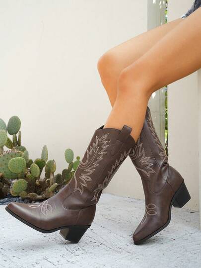 Fall/Winter 2025 Vintage Embroidered Knight Style Mid-Calf Chunky Heel Combat Boots,Western Style,Cowboy Boots