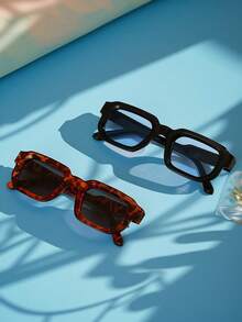 Retro Fashion Multi-Piece Fashion Glasses, Thick Frame Rectangular Shading Small Face Minimalist Elegant Glasses, Retro Shading Fashion Glasses, Suitable For Driving, Fishing, Vacation Travel, And Daily Wear - Black - View 5