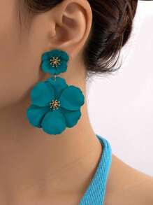 1 par de pendientes estilo flor con colgante multicapa