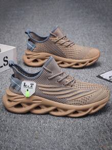 Men's Breathable Lightweight Mesh Hollow Openwork Sole Sneakers, New Style Summer Mesh Shoes, Soft & Comfy Mesh Shoes, Outdoor Sports Shoes, Asymmetrical Pattern, Plus Size ,Gym