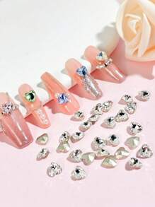 15-30 piezas Decoraciones para uñas con forma de corazón de vidrio transparente y brillante, clavos asimétricos holográficos AB, adornos de uñas lindos para manicura de verano DIY, populares en Japón y Corea