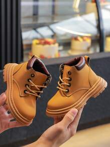 1 par de botas versátiles de moda casual y para exteriores antideslizantes para niños, aptas para otoño/invierno