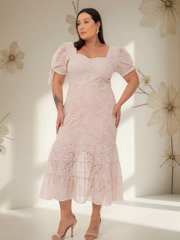 Holy Lia Vestido Plus Size Festa Evangélico em Laise Lese Bordado Zíper Elástico