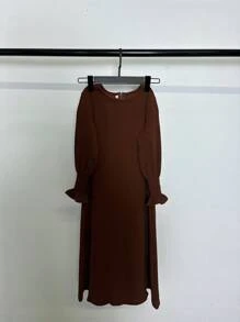 1pc Girls Casual Dress, Pink Round Neck Ruffled Hem Solid Color, Elastic & Comfortable, Daily Wear, Long Arabian Style Abaya