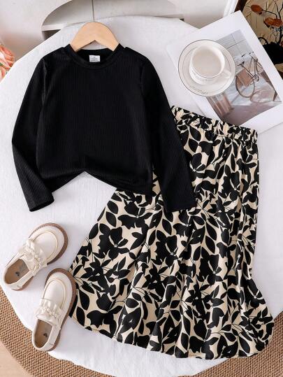 2pcs/Set Girls Black Round Neck Knit Long Sleeve Top + Ditsy Floral Skirt Outfit, Spring/Autumn, Girls Long Sleeve Casual Set, Solid Color Fashion Soft Comfortable Clothing, Young Lady Top And Mini Skirt Two Pieces Suit, Suitable For Outdoor, Daily, Leisure Wear