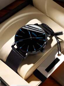 Montre à quartz de mode pour homme avec décoration bleue et rouge, bracelet en maille d'acier inoxydable, cadeau stylé