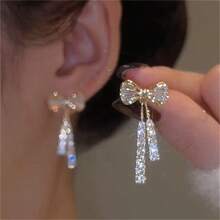Sparkling Bow Design Earrings, Perfect For Women's Daily Wear - Gold - View 3