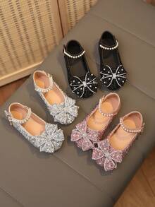 2026新款时尚百搭加大码粉色女童珍珠水钻蝴蝶结装饰可爱平底鞋，圆头，适合春秋季日常穿着、跳舞、户外活动，闪亮装饰闭趾公主芭蕾舞鞋，尺码偏小半码 - 黑色 - 查看 2