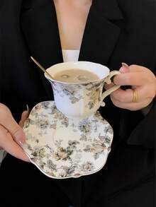 1 Set Hand-Painted Ink Flower Gold-Rimmed Ceramic Cup And Saucer Set, Vintage Style Coffee Cup And Saucer Set, Retro Ink Flower Gold-Rimmed Afternoon Tea Cup And Saucer Set, Suitable For Restaurant, Living Room, Cafe - Multicolor - View 6